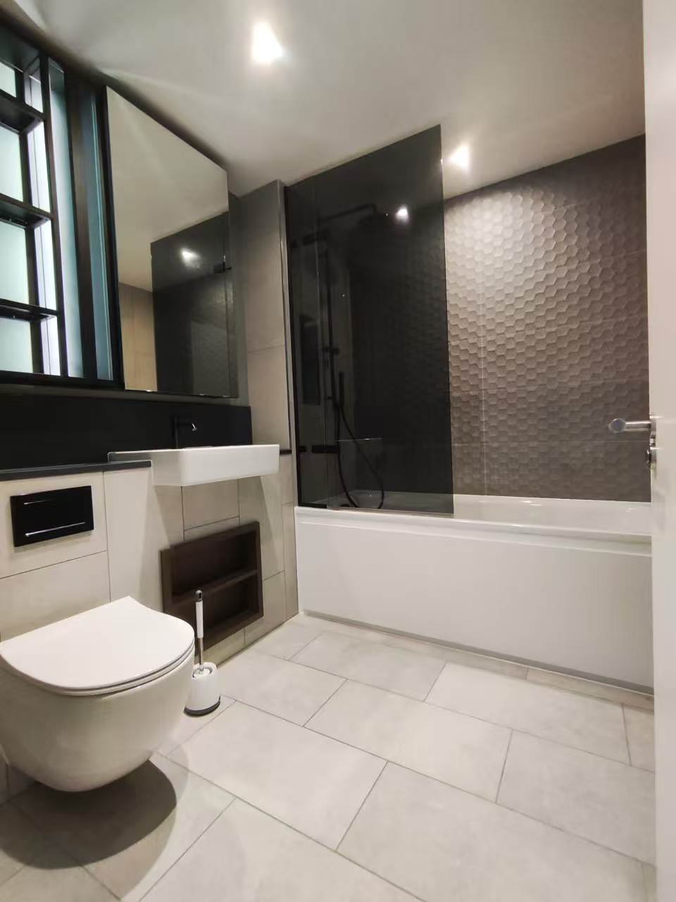 Family bathroom