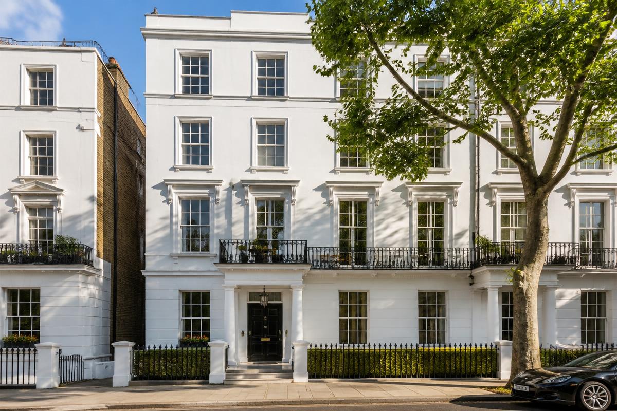 Townhouse at Egerton Crescent in Kensington, London