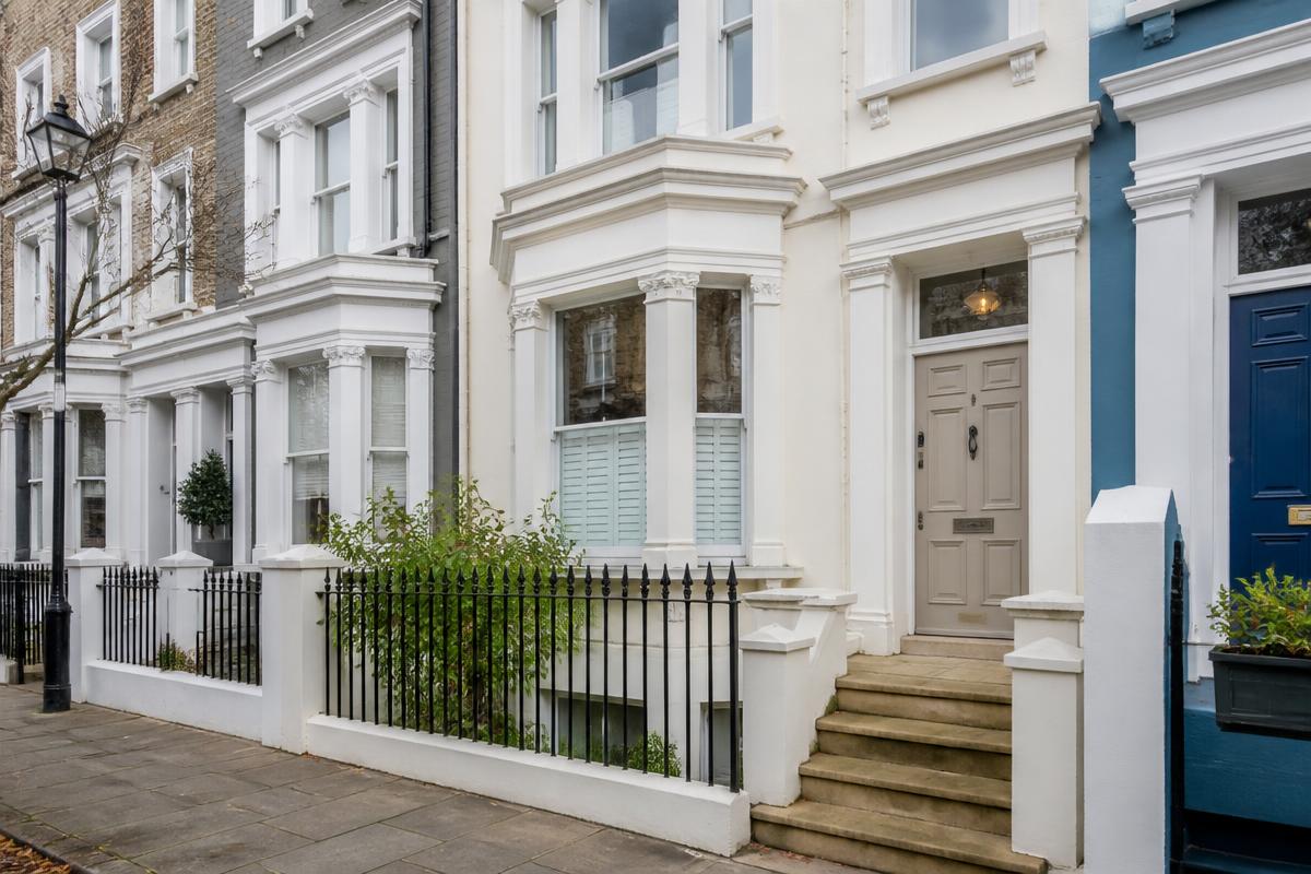 Maisonette at Lancaster Road in Notting Hill, London